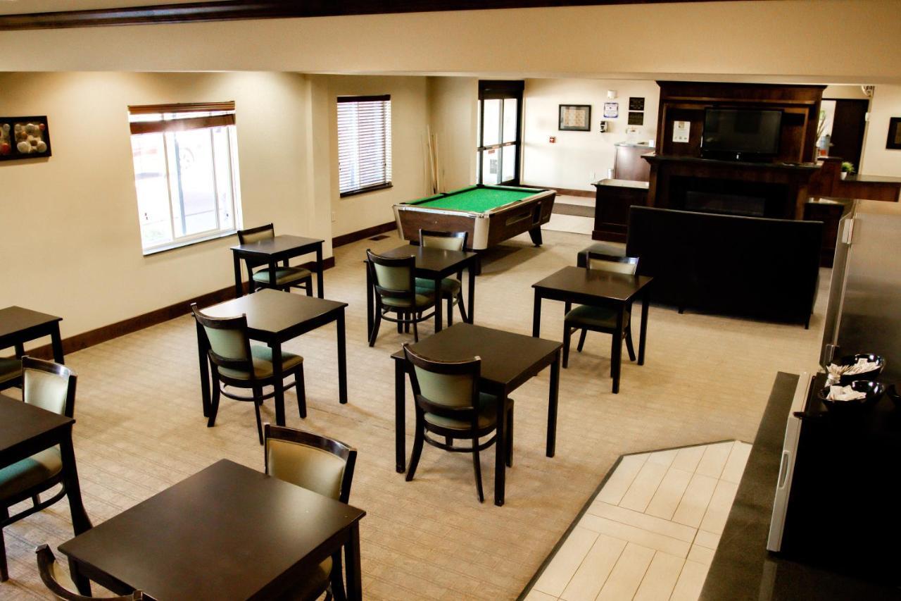 Black Gold Suites Stanley Bagian luar foto